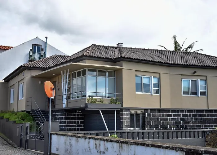 A Casa Do Outeiro Dom wakacyjny