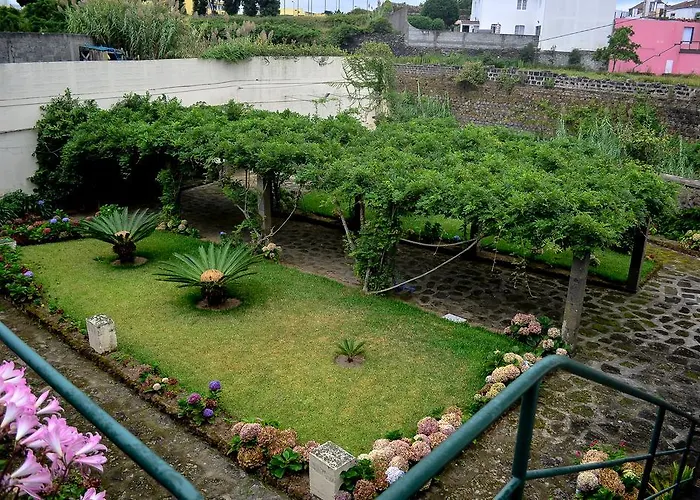 A Casa Do Outeiro * Ribeira Grande