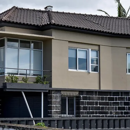 A Casa Do Outeiro Holiday home Ribeira Grande