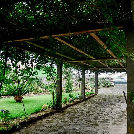 A Casa Do Outeiro * Ribeira Grande